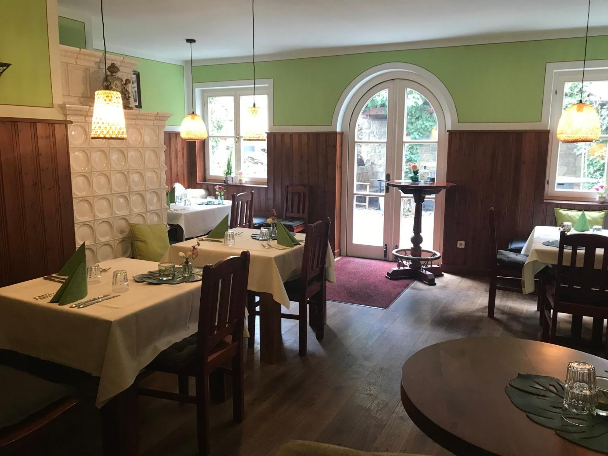Hotel & Restaurant Sonnenhoefle Зоммерхаузен Экстерьер фото